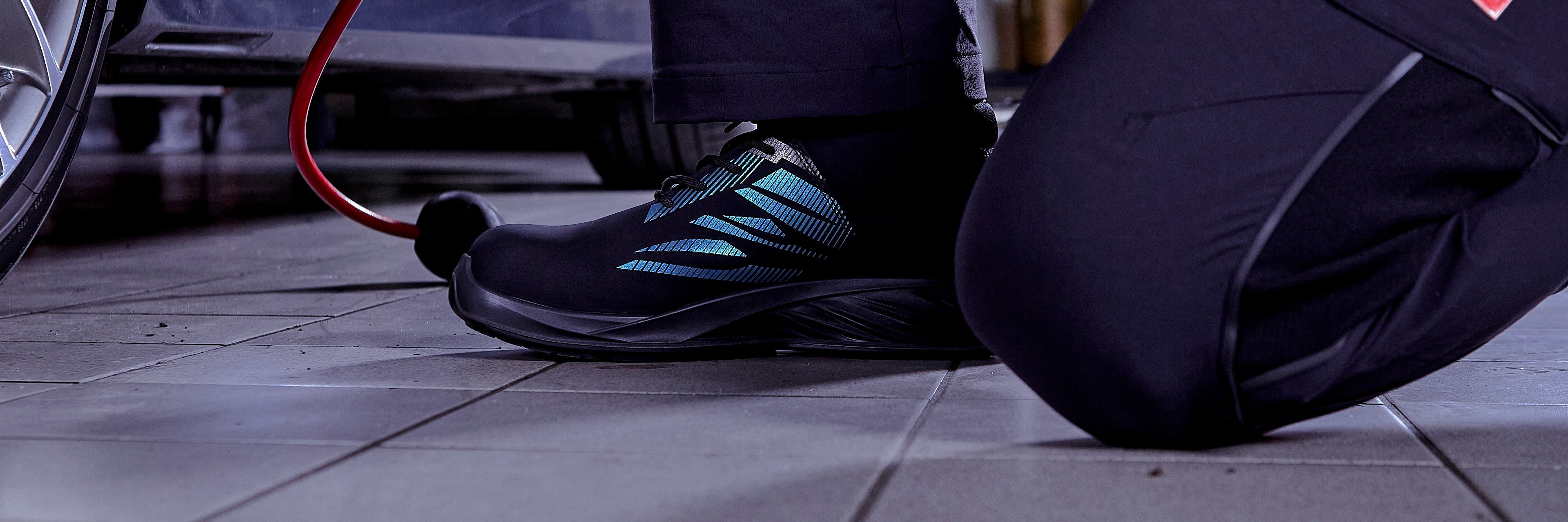 Obuv poloholeňová bezpečnostná S3L